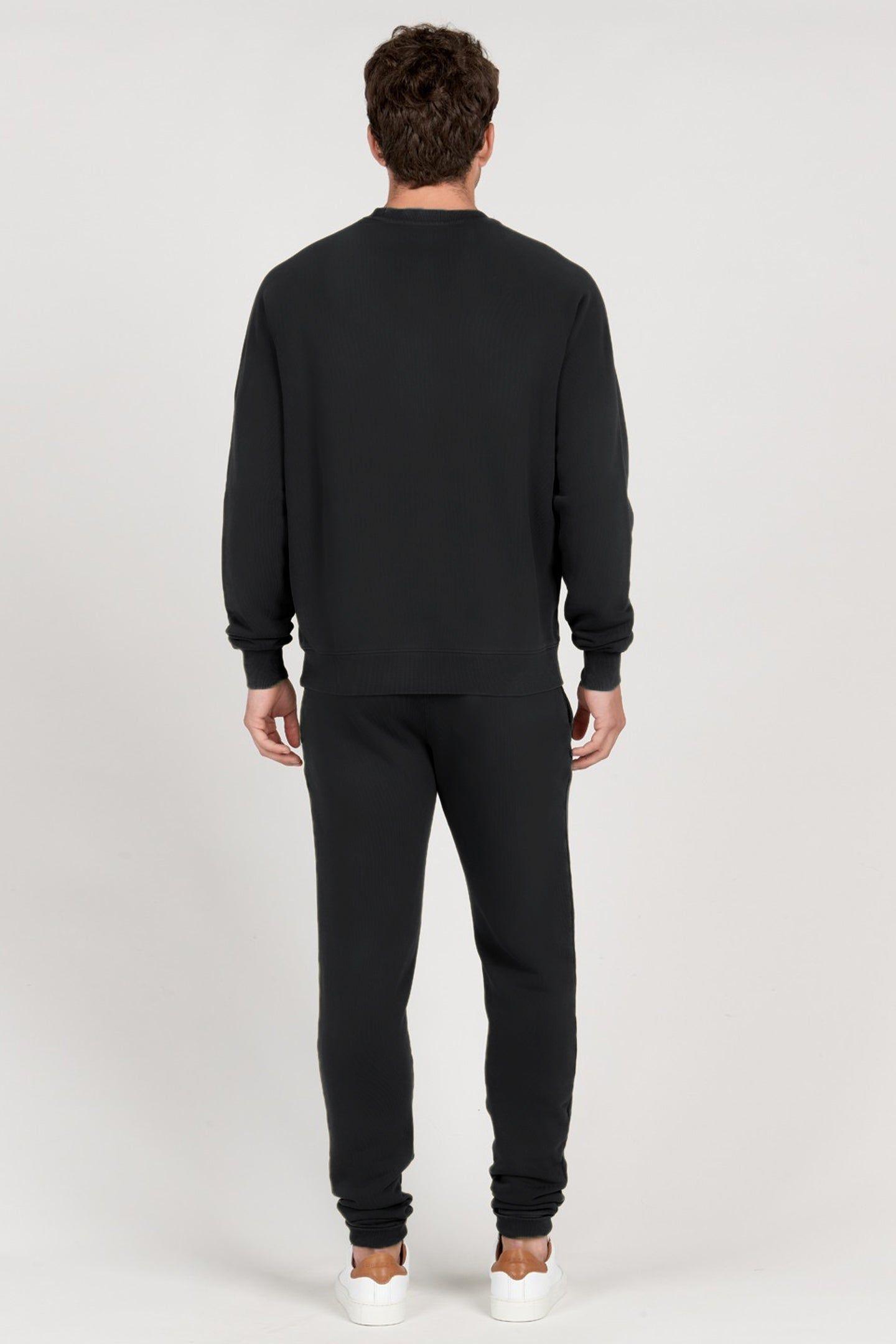 Men_Black_Tracksuit_-